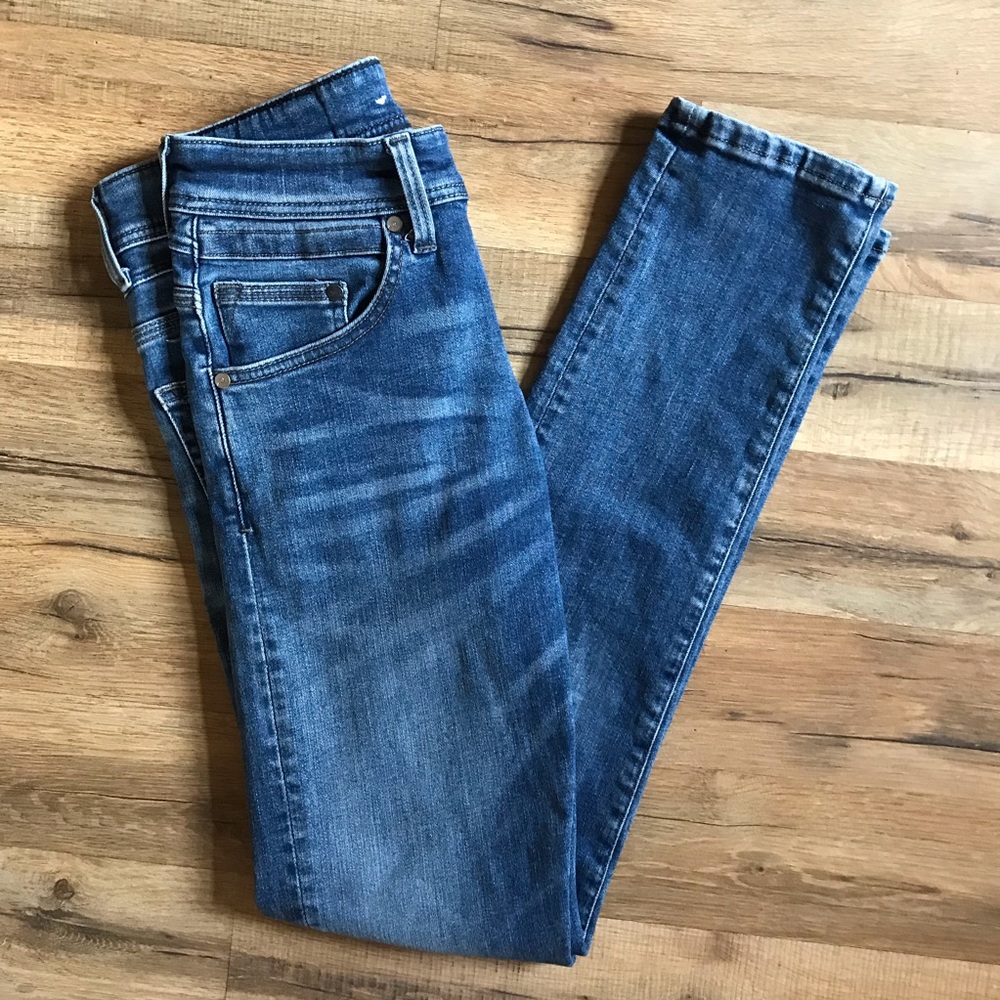 H&M Tech Stretch Slim love Waist Denim